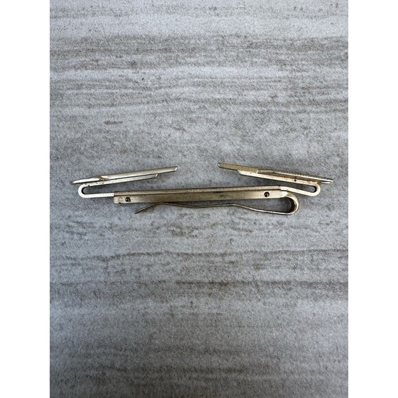 Vintage HICKOK U.S.A. Gold Tone Arrow Tie Clip/Clasp Extendable - Picture 3 of 7